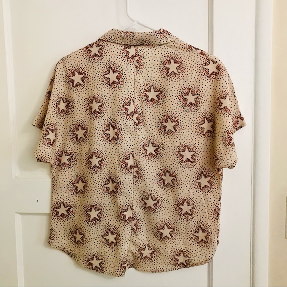 Le Lis Star Print Crossover Blouse - Picture 5 of 11